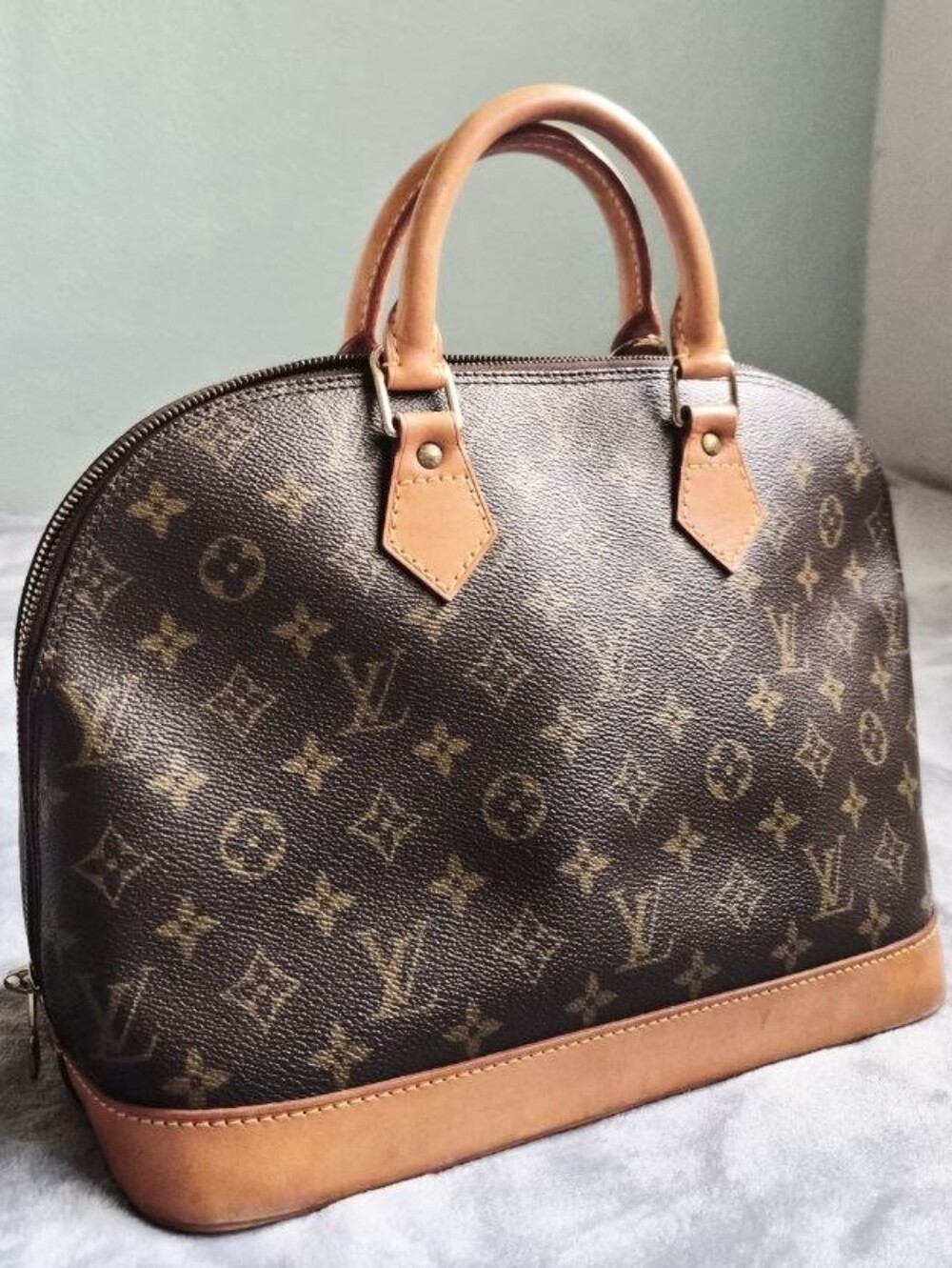 Authentic Louis Vuitton Alma PM Monogram Top Handle
